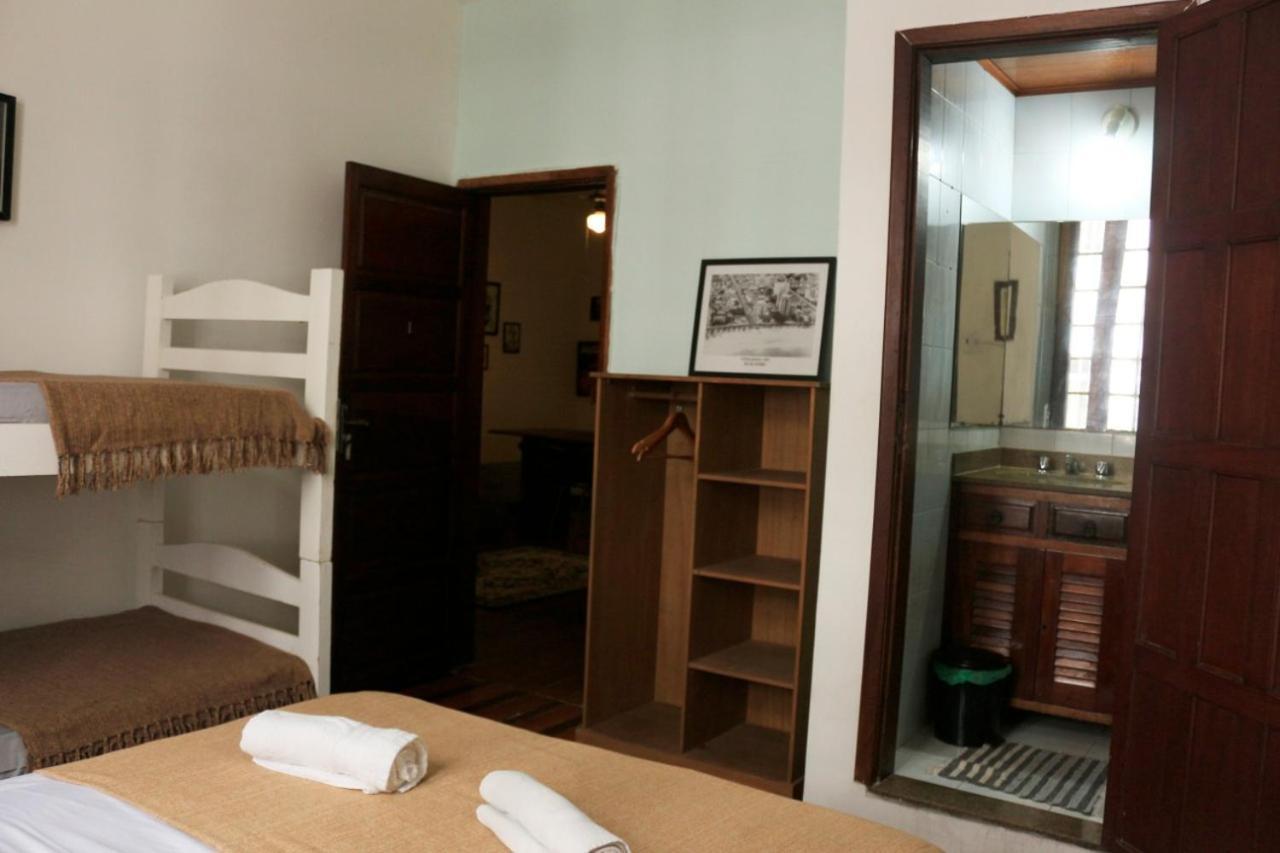 Quarto Familiar com Casa de Banho Privativa