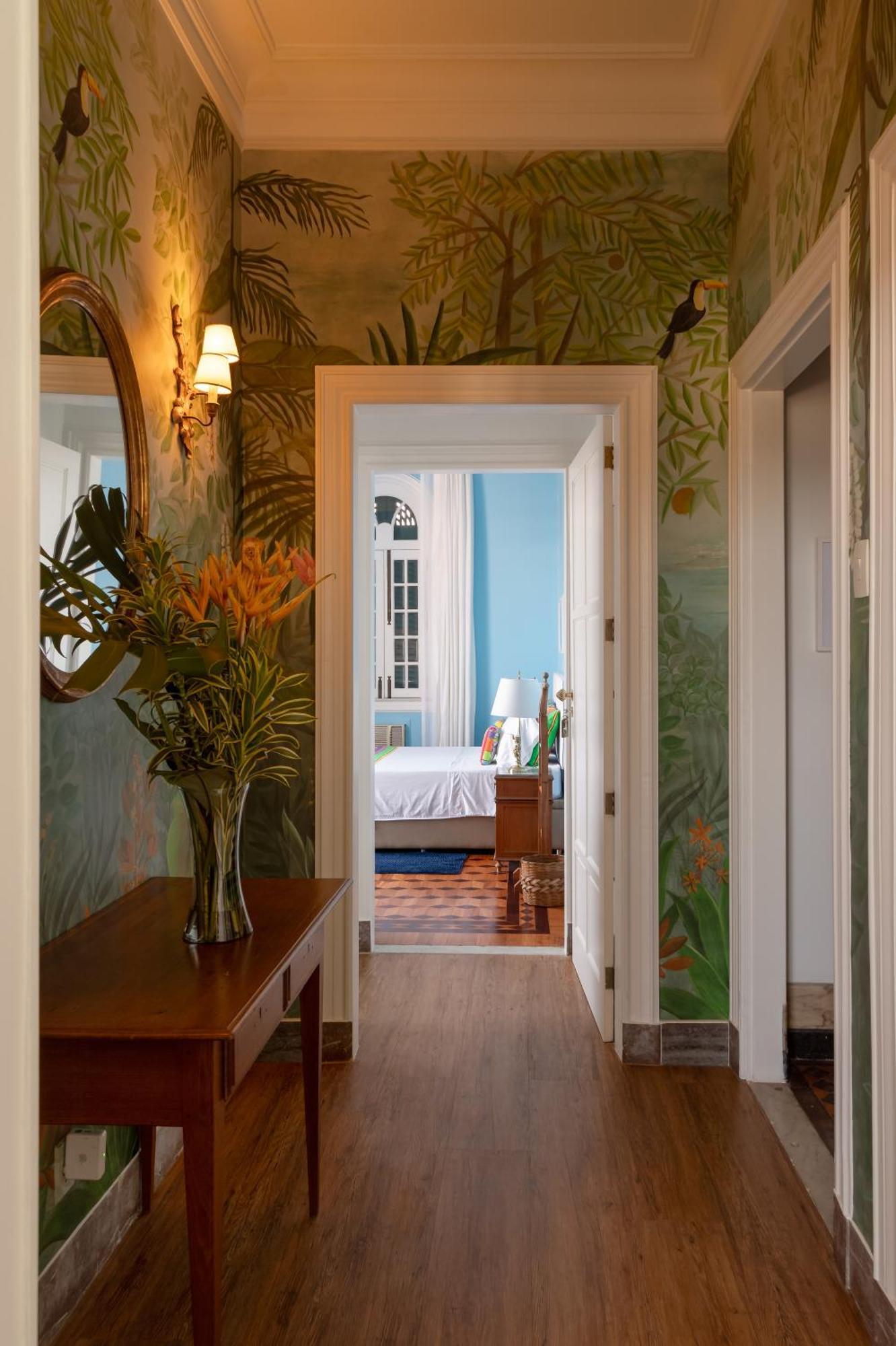 Deluxe Double Room with Balcony and Sea View