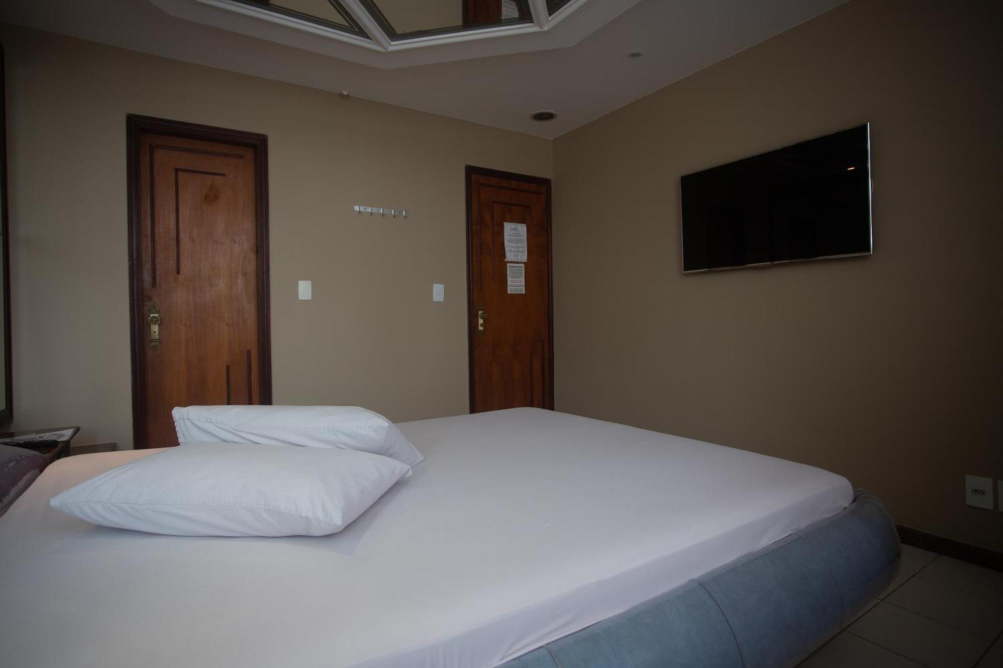 Quarto Duplo Standard