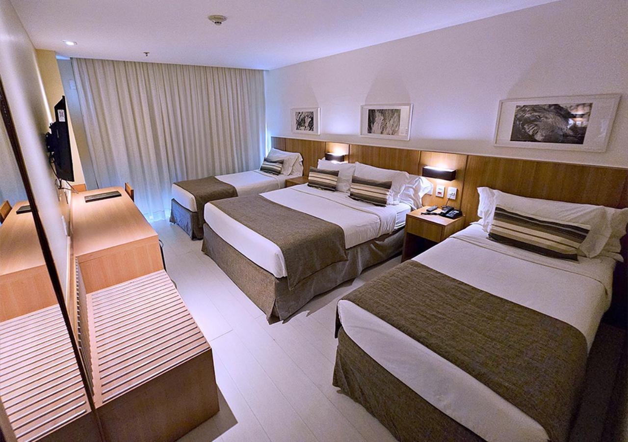 Quarto Quádruplo Frente Mar Super Deluxe com Banheira de Hidromassagem e Varanda,1616886577:JPEG