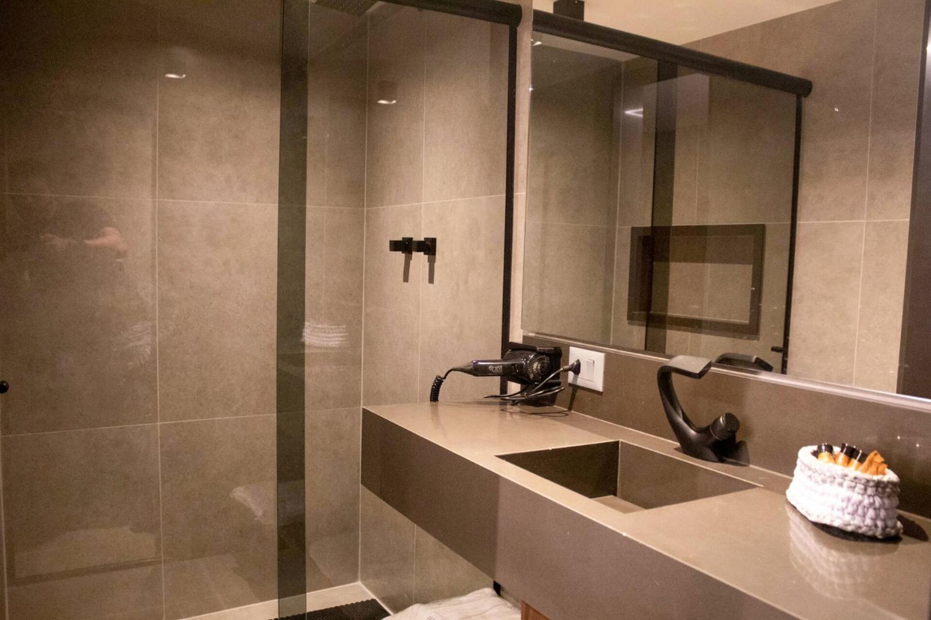 Suite Deluxe com Banheira de Hidromassagem