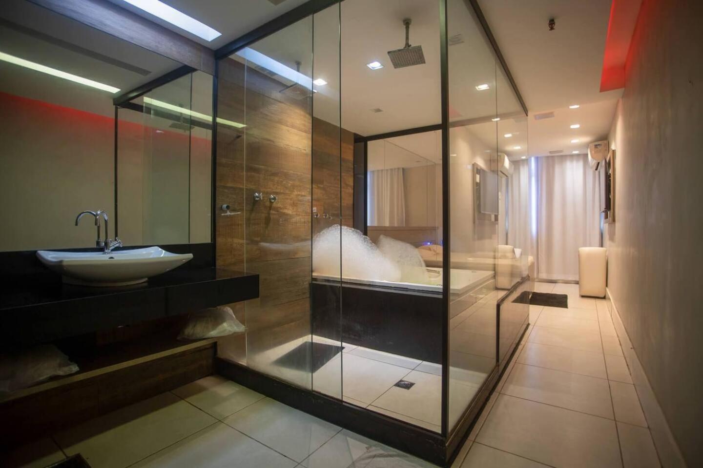 Suite com Banheira de Hidromassagem