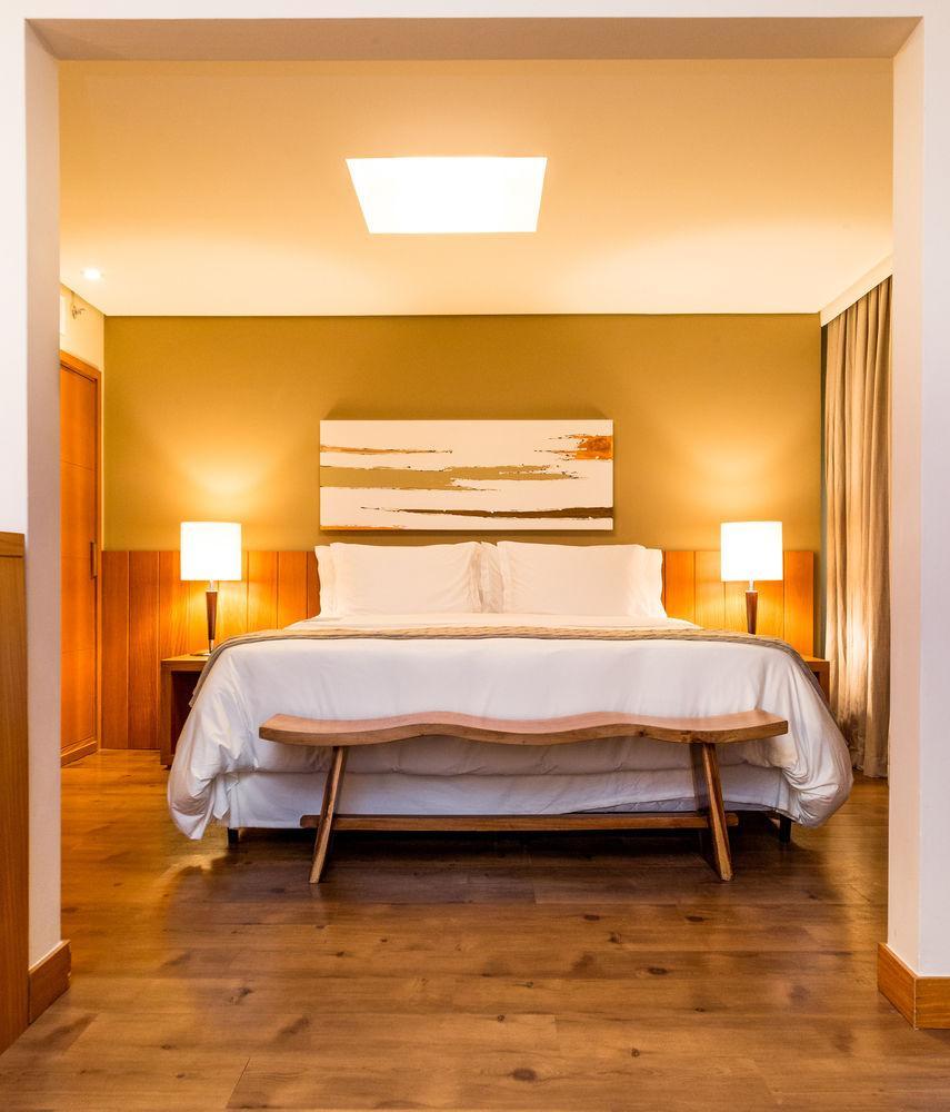 Master King Suite with Ocean View