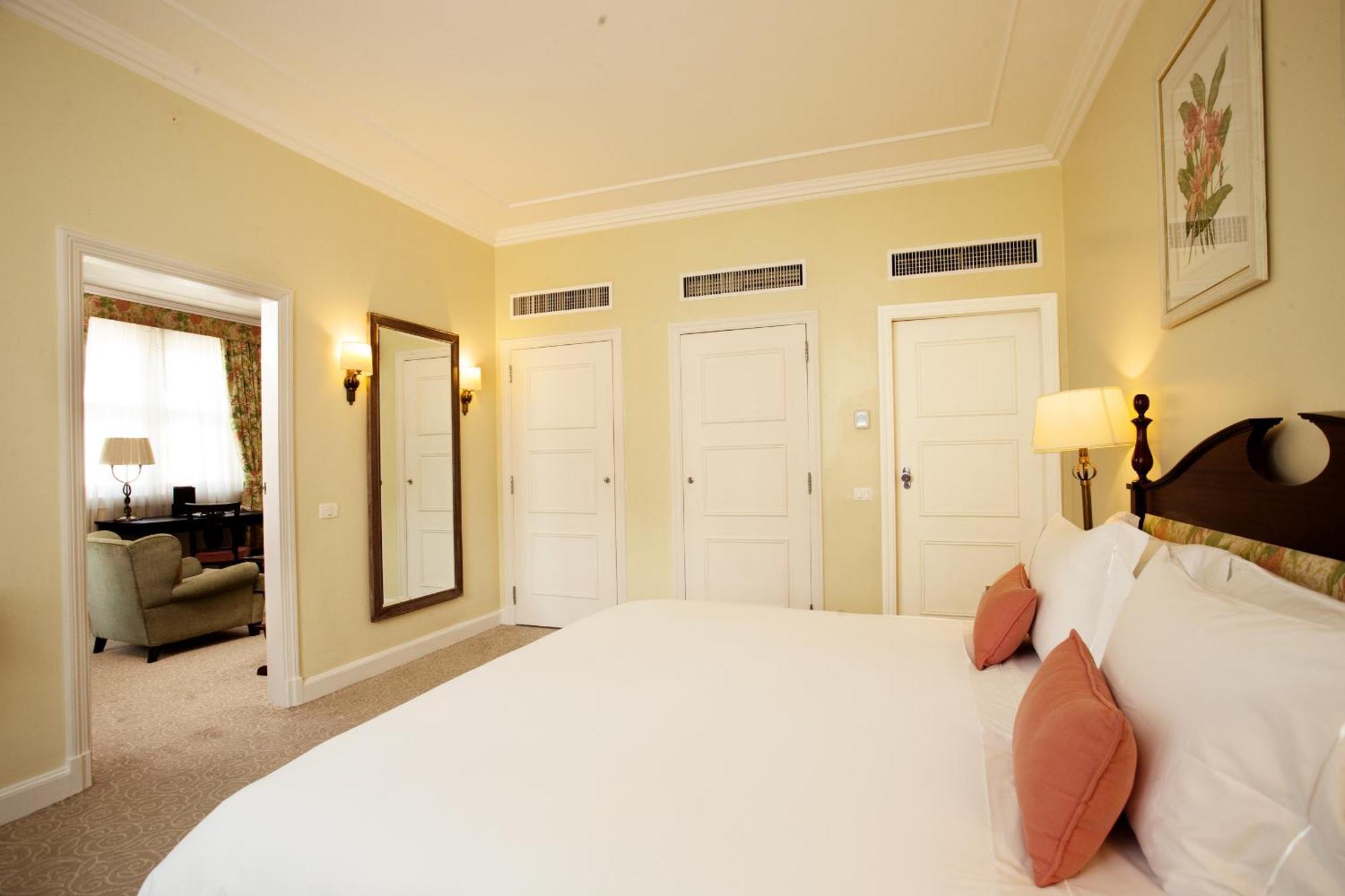 Suite mit 1 Schlafzimmer und Aussicht auf die Avenue