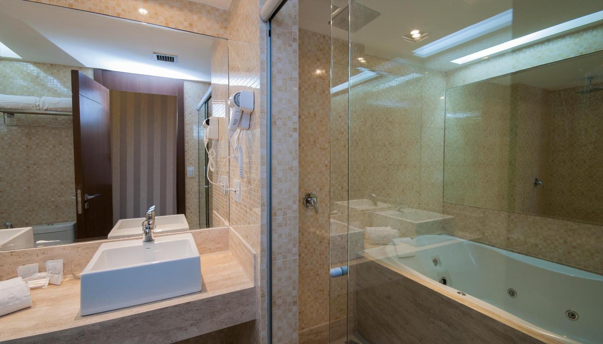 Suite Deluxe avec Baignoire Spa