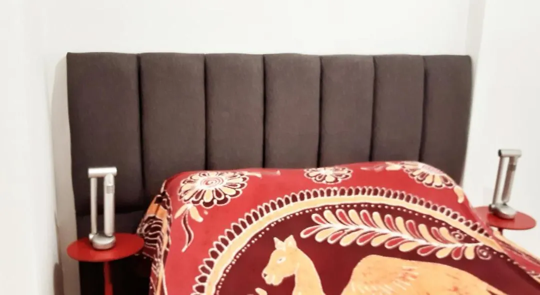 Apartamento Ouro Negro-1