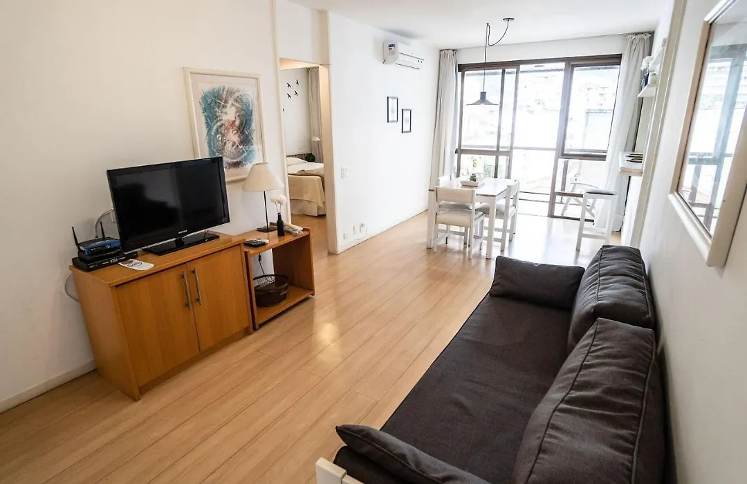 Mc Flats Monsieur Le Blond-1