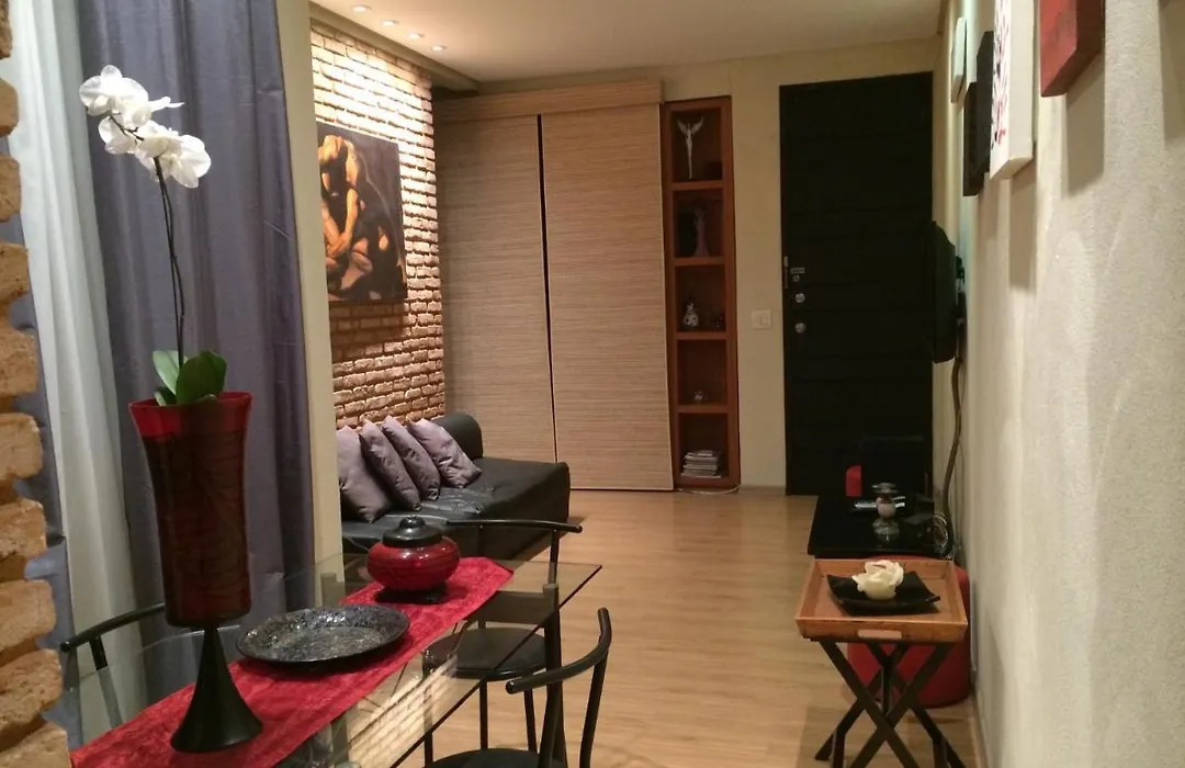 excelente apto quarto e sala Ipanema posto 9-1