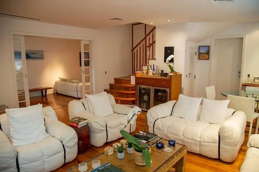 Casa Linda Com Piscina, Sauna E Banheira-1