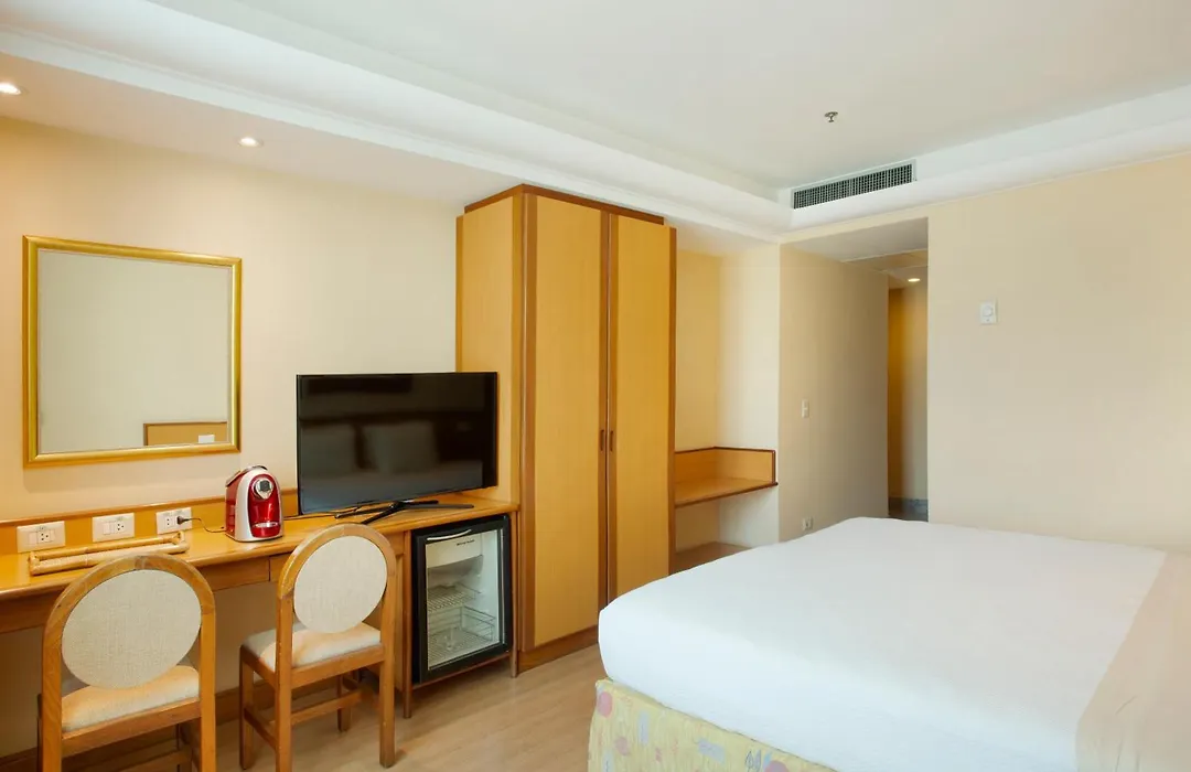 Windsor Asturias Hotel-1