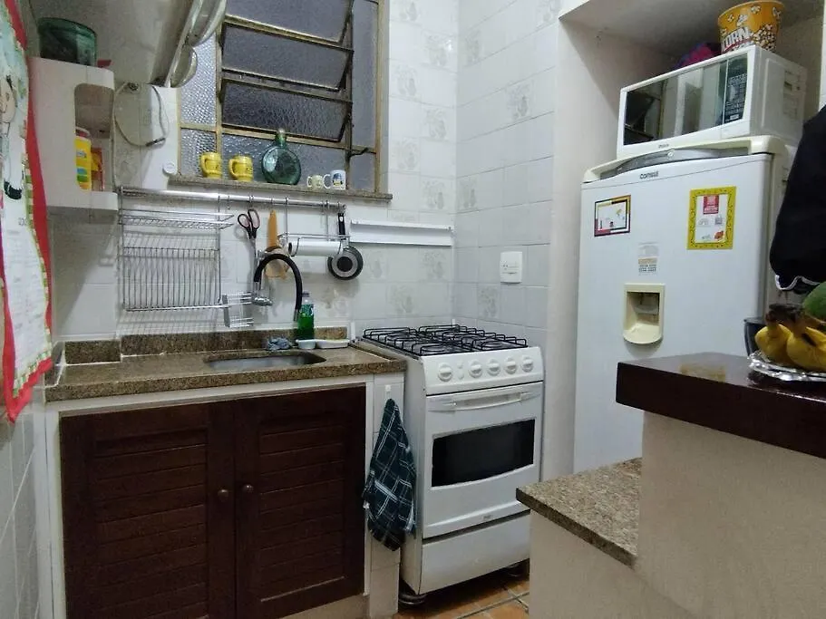 Apartamento Aconchegante A Uma Quadra Da Praia-1
