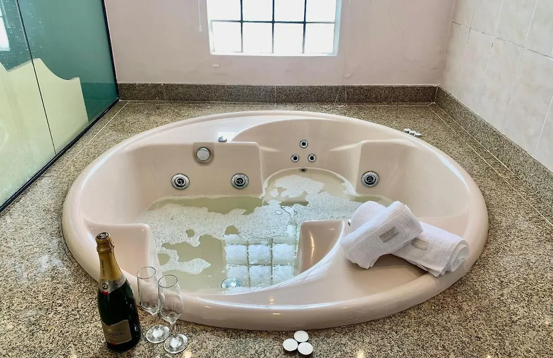 Super Ape Com Jacuzzi Ipanema-1