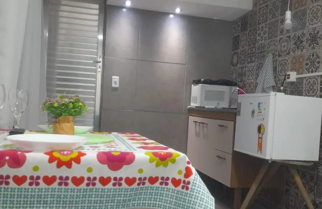 Kitnet Em Botafogo Acesso Apenas Por Escada-1