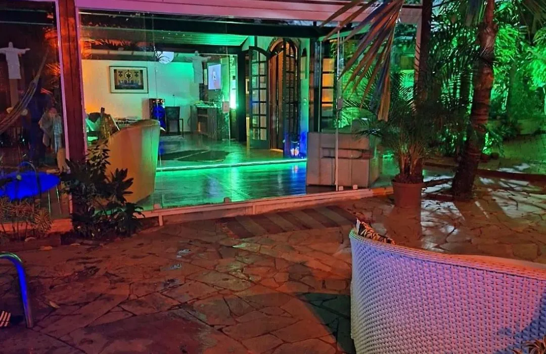 Casa 6 Quartos Piscina E Sauna-1