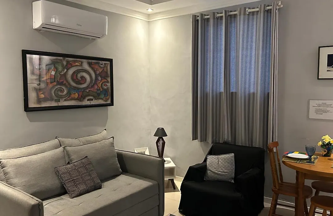 Apartamento No Melhor Ponto De Copacabana A 5 Minutos Da Praia-1