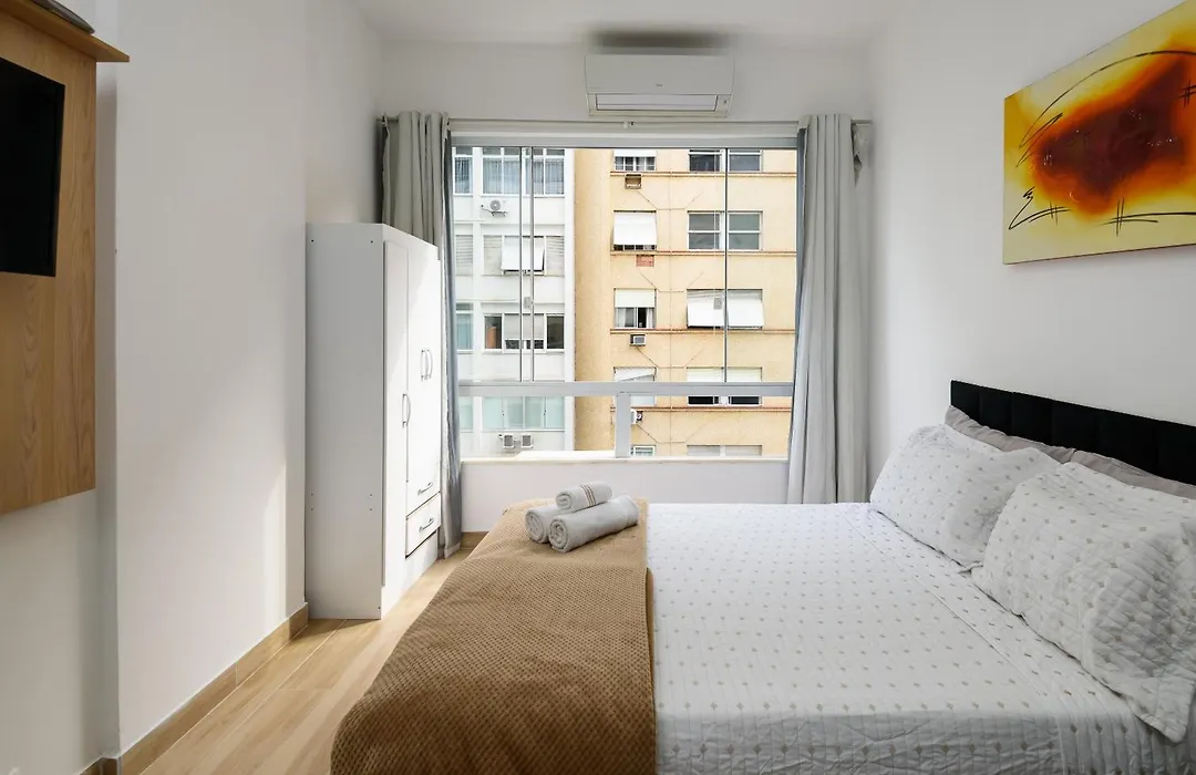 Apartamento Copacabana Vista Mar, quadra da praia.-1