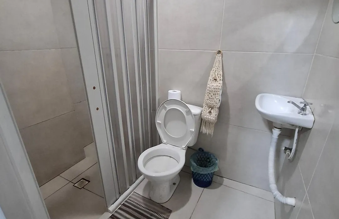 Quarto com suíte para mulheres-1