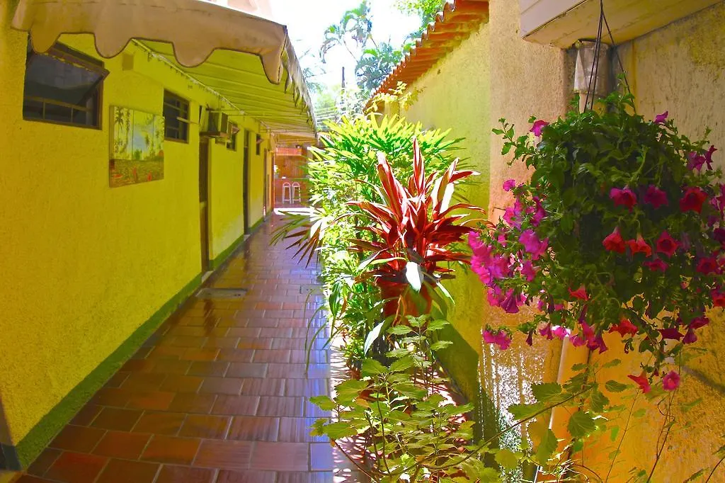 Hostel E Pousada Barra Da Tijuca-1