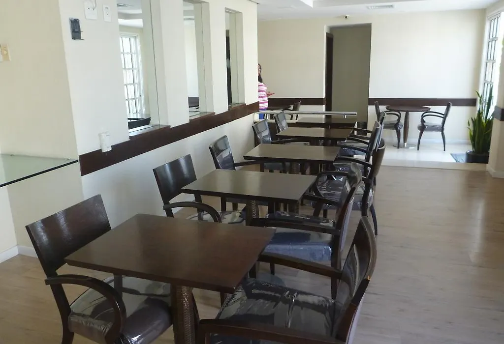 Apt South Beach Residence Club-1