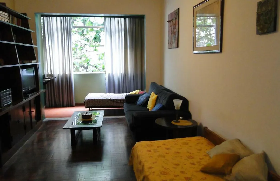 Copacabana Apartment With A Living Room And 2 Sleeping Rooms-1