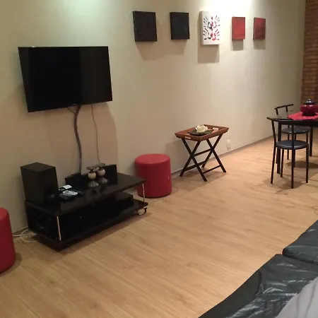 excelente apto quarto e sala Ipanema posto 9-3