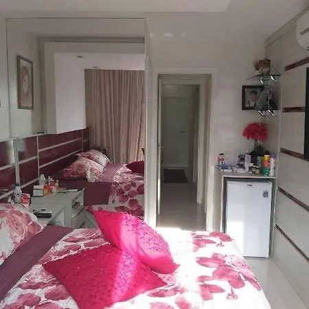 Casa Com 4 Quartos E Piscina-2