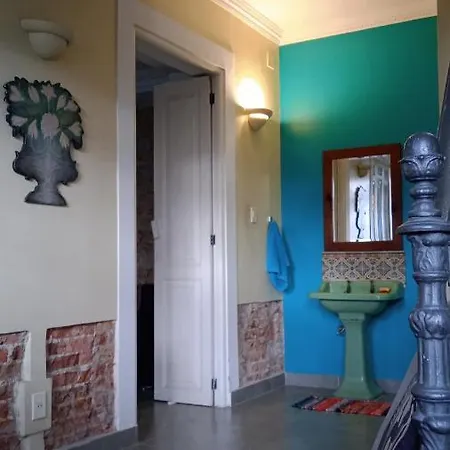Chez Laurel-2