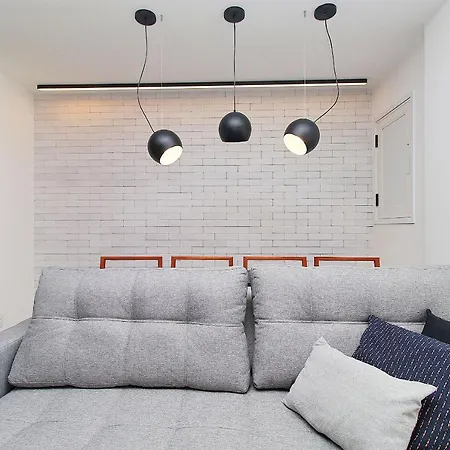Studio luxo NOVO em Copacabana para até 3 pessoas-3