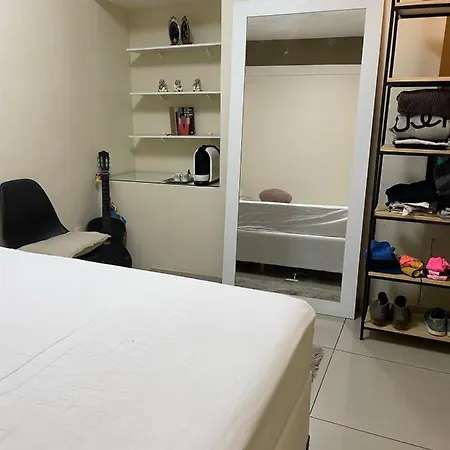 Quarto Confortavel Centro-2