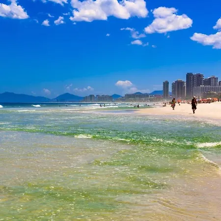 Casa Chale Na Barra Da Tijuca Com Piscina Proximo A Praia-3