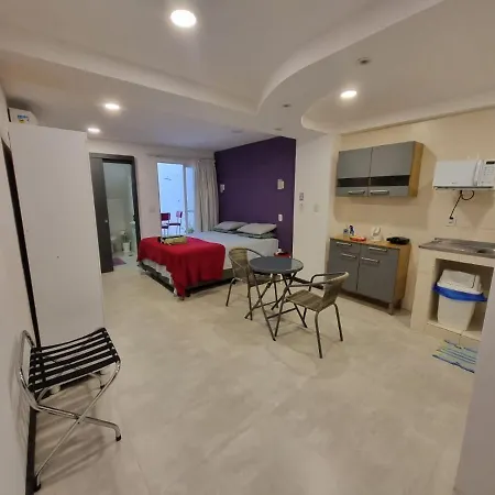 Suites/Studios Privados Copacabana-3