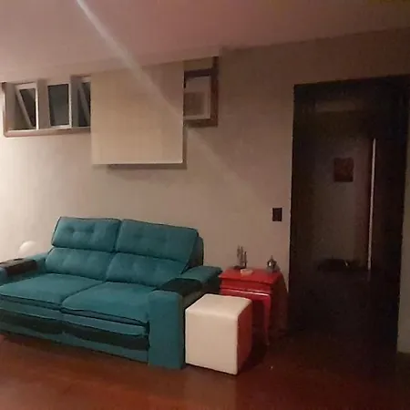 Incrível quarto e sala na quadra da praia de Ipanema-3
