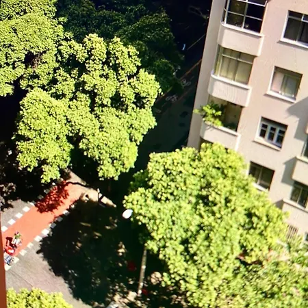 Apartamento Xavier Da Silveira 40-2