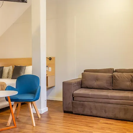 Injoy Suites & Aparts-3