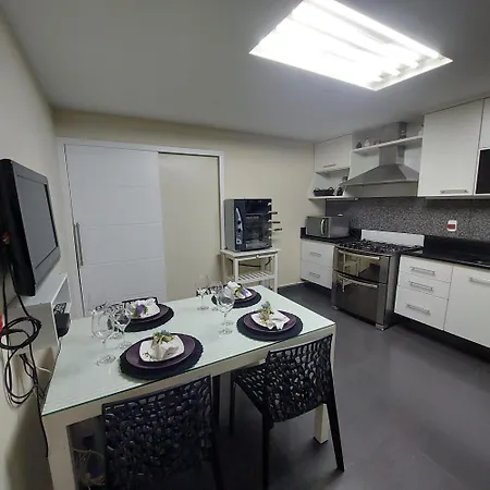 Apartamento De Luxo, Quadra Da Praia-3
