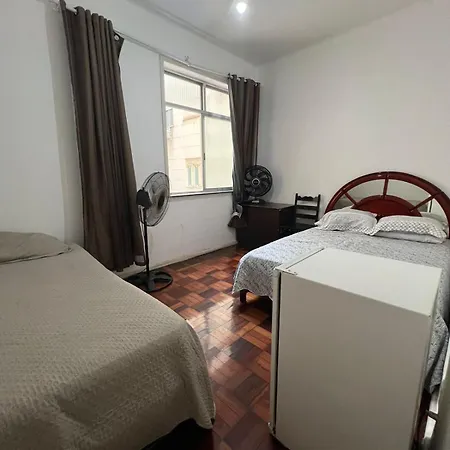 Hostel Com Quarto Privado E Banheiro Compartilhado Proximo A Praia-3