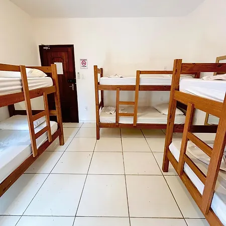 Hostel Estacao Maracana-2