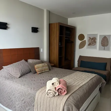 Studio Miguel 602-2