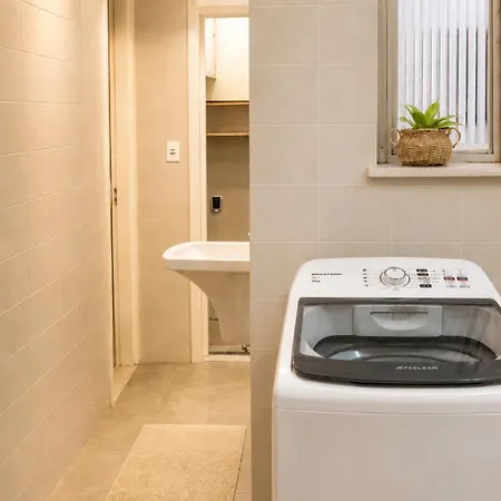 Apartamento charmoso 2 quartos em Copacabana com Wi-Fi ar-condicionado ótima localização-3