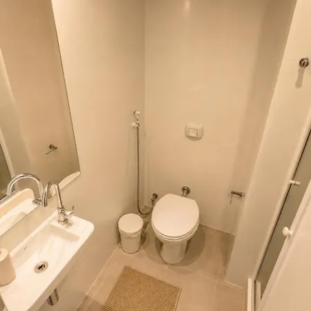 Amplo E Bem Iluminado 4 Suites A 100M Da Praia De Copacabana-2