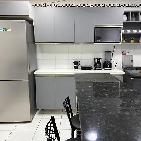 Apartamento Copacabana, 4 Quartos, 3 Banheiros-2