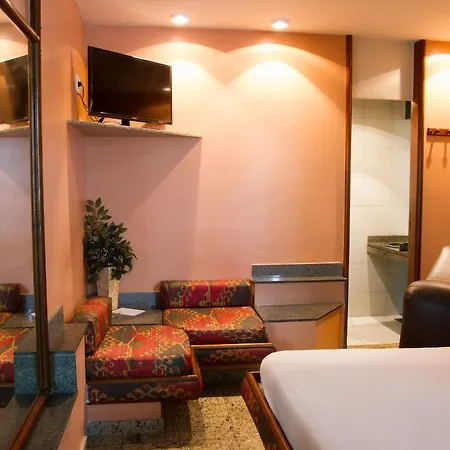 Motel Comodoro (Adults Only)-3