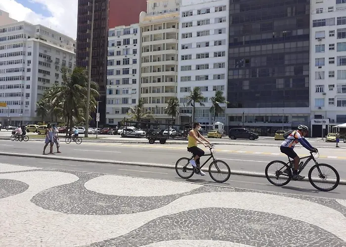 Pet friendly Apartamentos Copacabana Ampla Vista Mar Rio de Janeiro