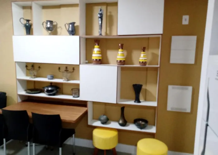 Otimo Apto Com Area Gourmet No Centro No Rj