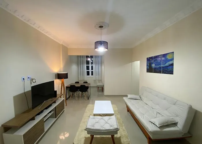 Lindo Apartamento No Coracao De Copacabana.