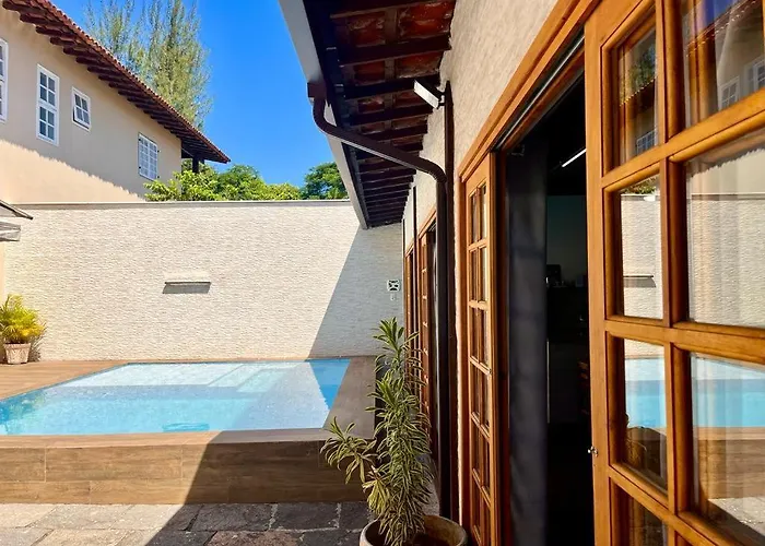 Casa Chale Na Barra Da Tijuca Com Piscina Proximo A Praia