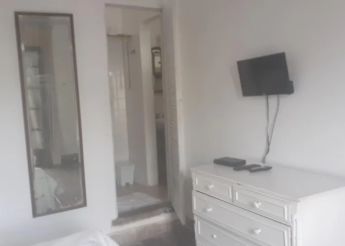 Pet friendly Apartamentos Copacabana Ampla Vista Mar Rio de Janeiro