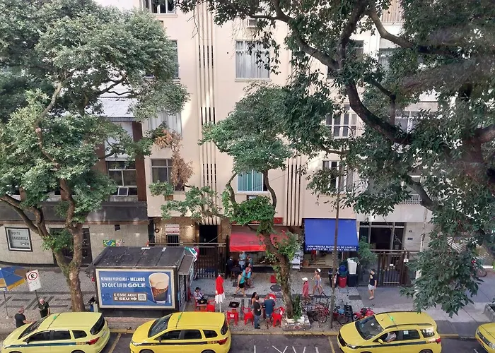 Lindo Apartamento Em Copacabana