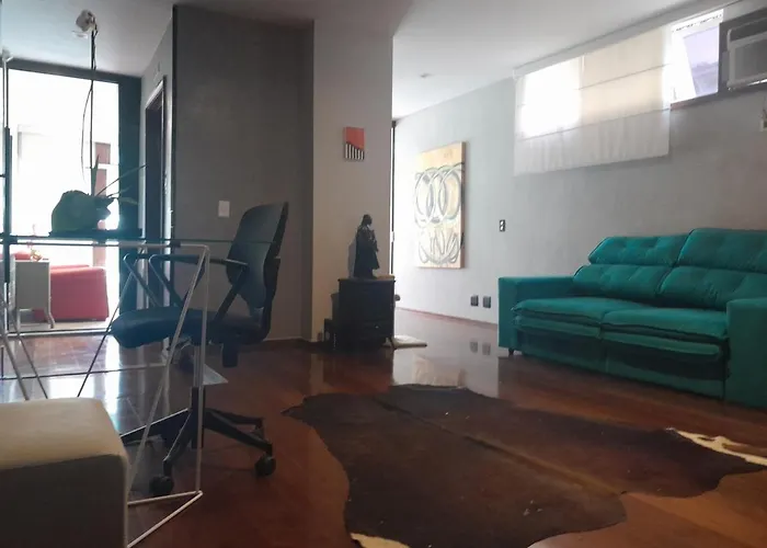 Incrível quarto e sala na quadra da praia de Ipanema Rio de Janeiro que aceita animais de estimação
