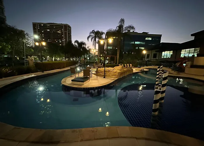 Flat Com Vista Panoramica -15- Na Barra Da Tijuca - Estacionamento Gratuito - Frigobar - Ar Condicionado - Piscina - Academia - Balsa Para Praia Gratis - Varanda - Vista Parcial Mar E Lagoa
